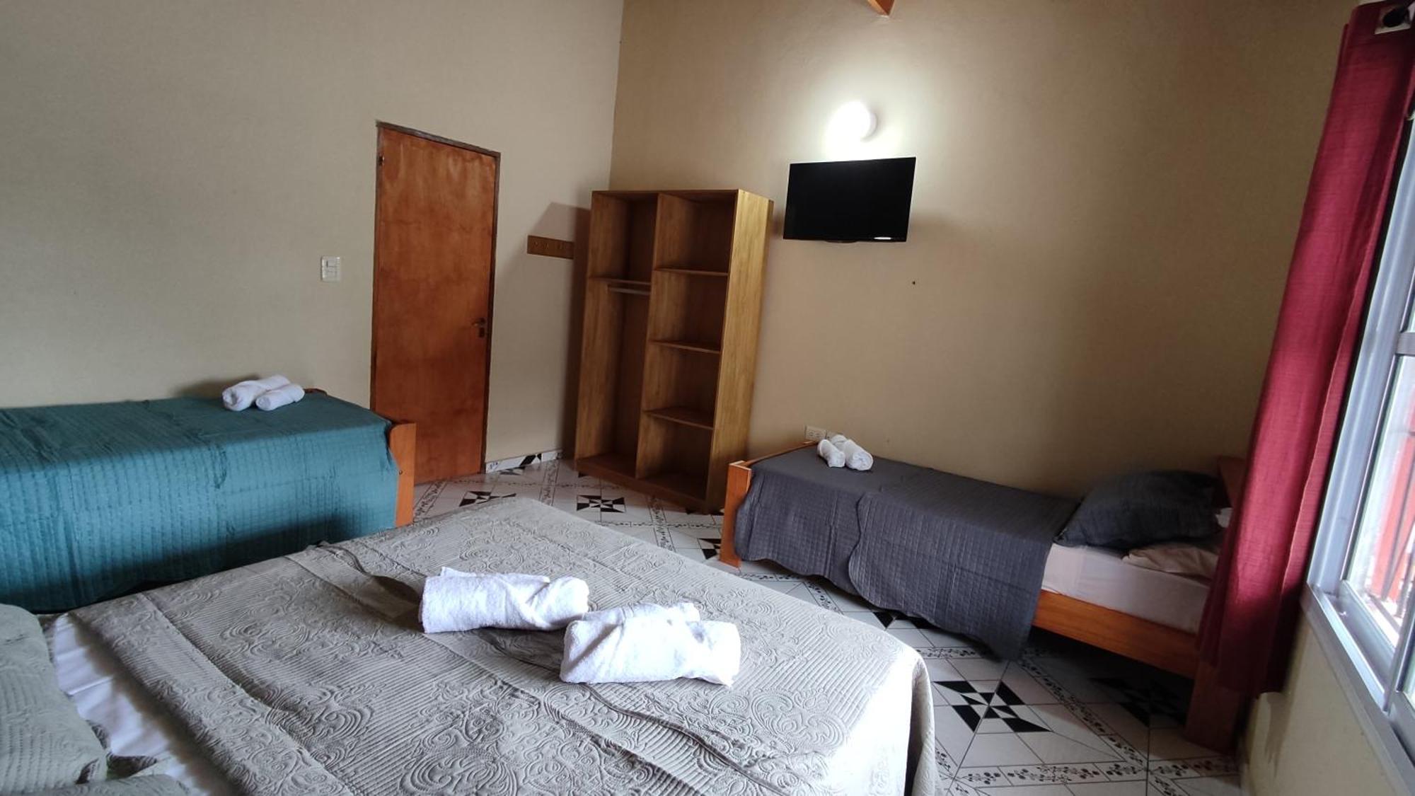 Apart Clemencia Apartment Puerto Iguazu Bagian luar foto
